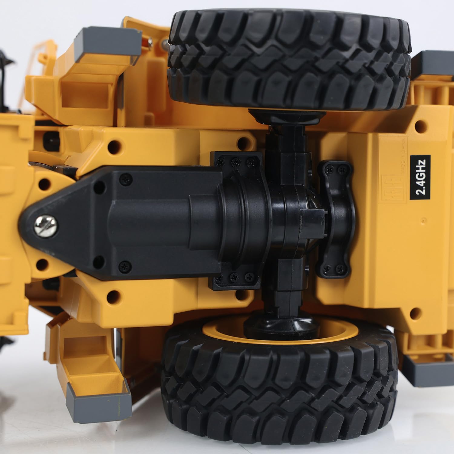 Amazon.com: TOUCAN RC HOBBY L260H Loader 1/16 Double Eagle E592 RC